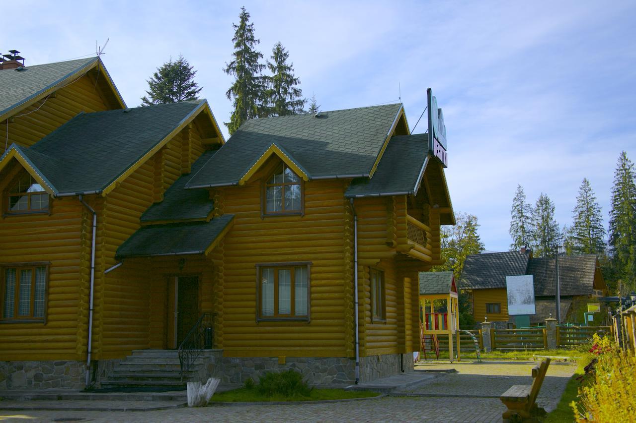 Hotel Desatka Vorokhta Exterior photo
